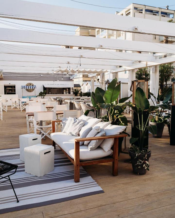 Excelsior Hotel, Spa & Lido Pesaro Luaran gambar