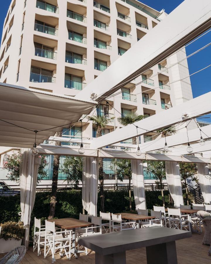 Excelsior Hotel, Spa & Lido Pesaro Luaran gambar