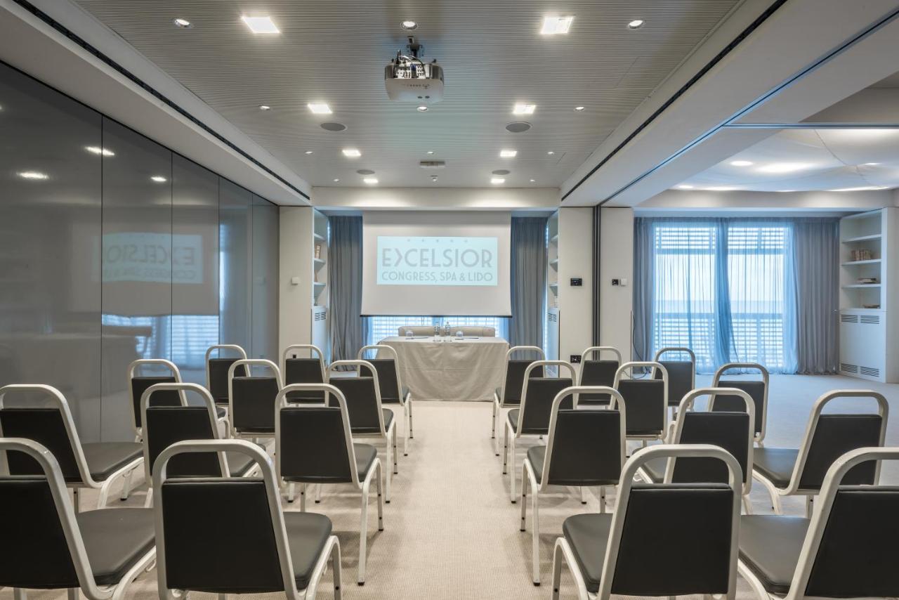 Excelsior Hotel, Spa & Lido Pesaro Luaran gambar