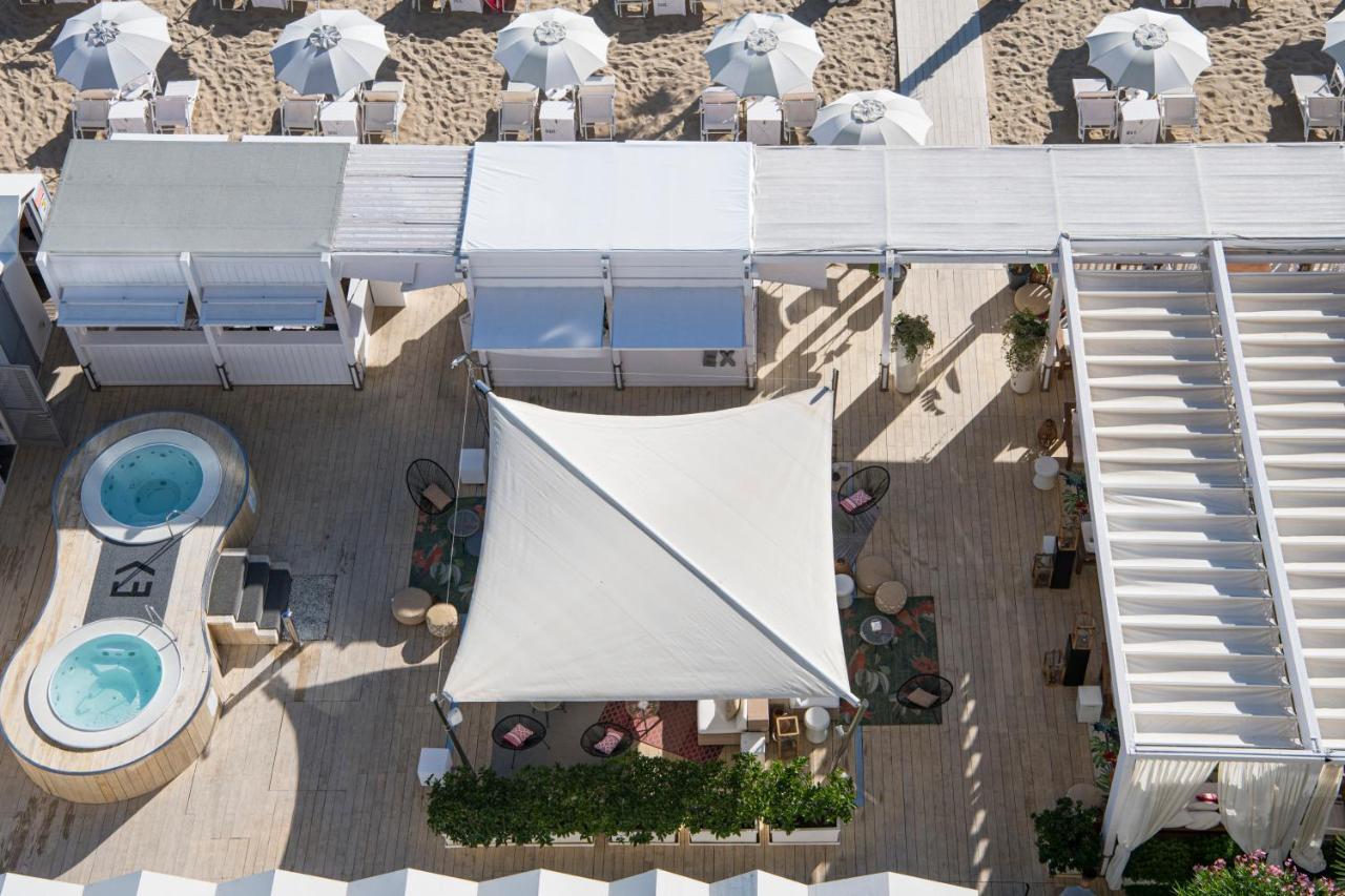 Excelsior Hotel, Spa & Lido Pesaro Luaran gambar