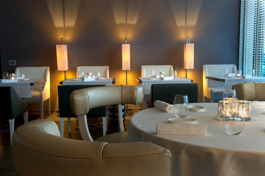 Excelsior Hotel, Spa & Lido Pesaro Luaran gambar