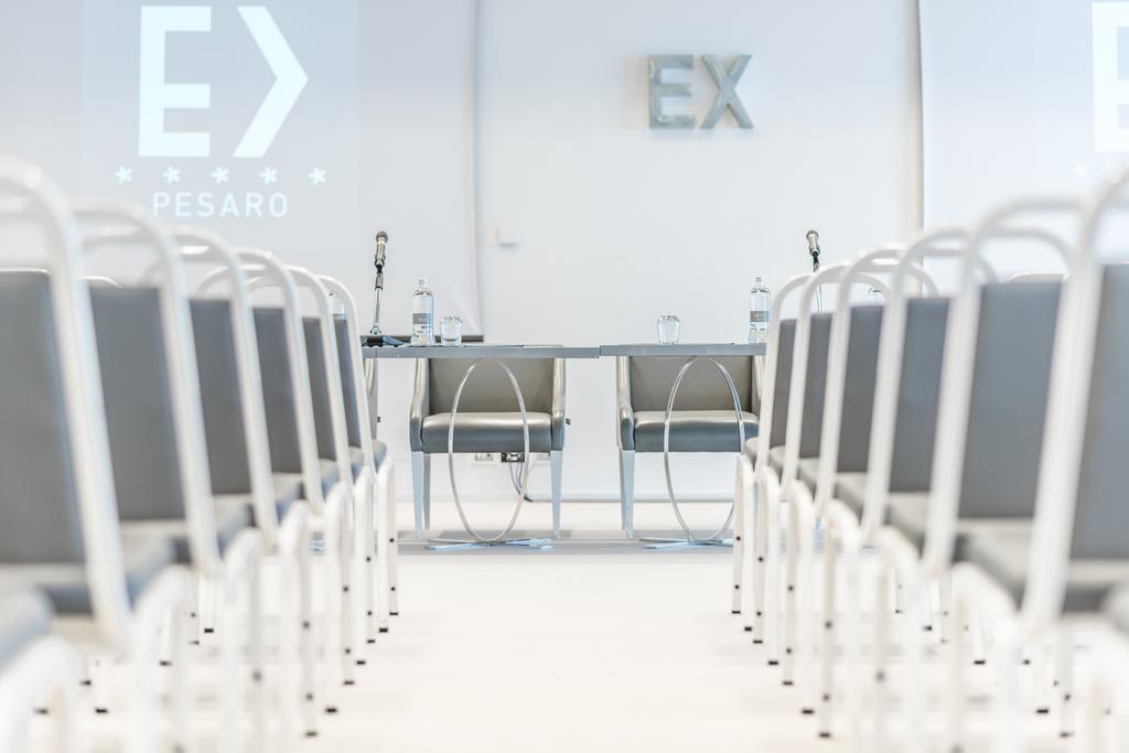 Excelsior Hotel, Spa & Lido Pesaro Luaran gambar