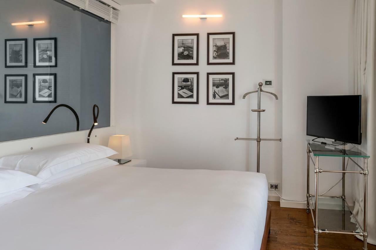 Excelsior Hotel, Spa & Lido Pesaro Luaran gambar
